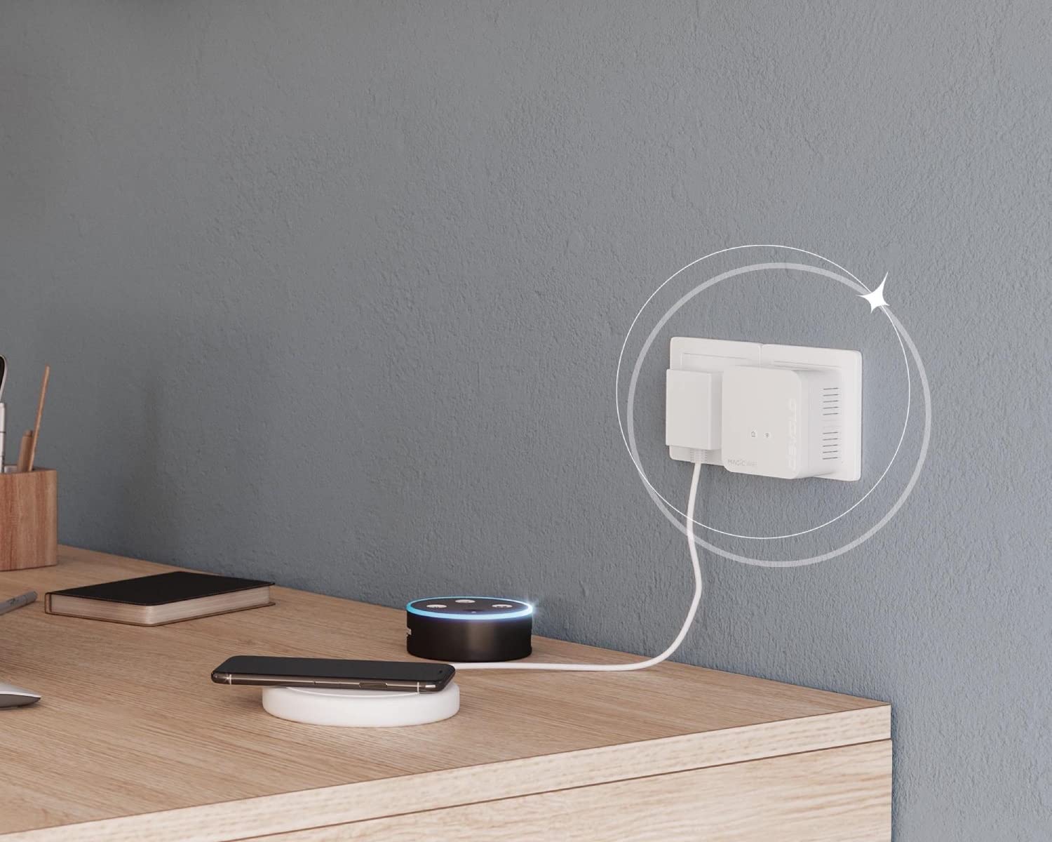 devolo Magic 1 WiFi mini: Ergänzungsadapter für zuverlässiges WLAN einfach via Stromleitung durch Wände und Decken, Mesh, G.hn-Technologie, Gäste-WLAN,